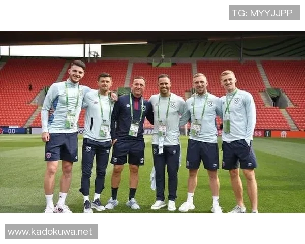 足球明星真实身高对比图揭示他们的运动魅力与风采